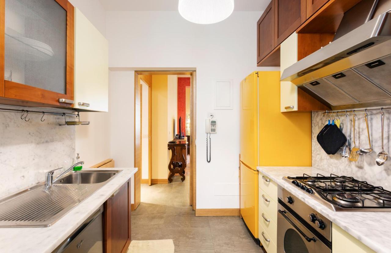 A Retreat In The Heart Of Milan I Via Sapeto Apartment Bagian luar foto